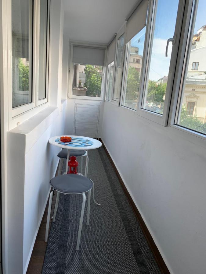 Interbellic Flat Apartment Букурещ Екстериор снимка